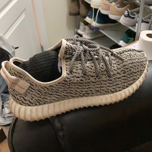 Original Yeezy Boost 350. Size 10.